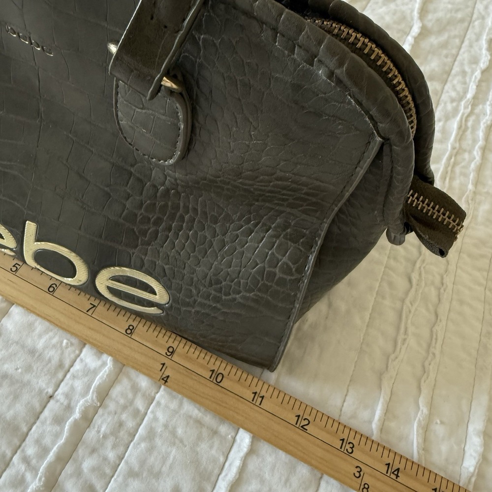 Bebe Crocodile Print Purse‎ HandBag Faux Leather Green 7"x11" Medium Classic - Picture 7 of 8